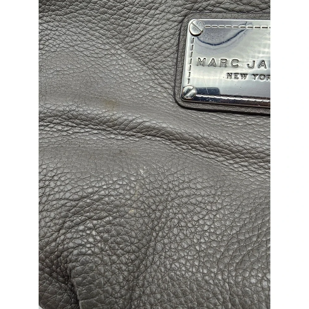 MARC JACOBS Classic Q Percy Small Gray Leather Crossbody Bag Grey Purse New York